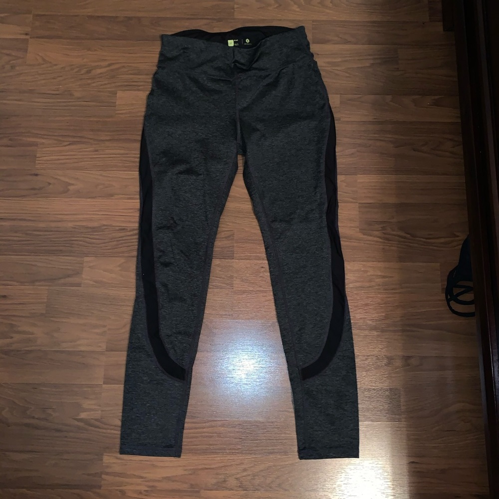 Gray Xersion leggings, size medium